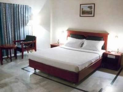 The Vijay Park Hotel Chennai Exterior photo