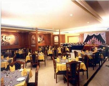 The Vijay Park Hotel Chennai Exterior photo